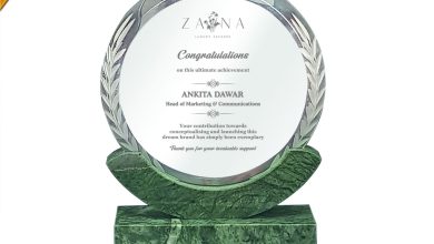 crystal trophy manufacturers in delhi